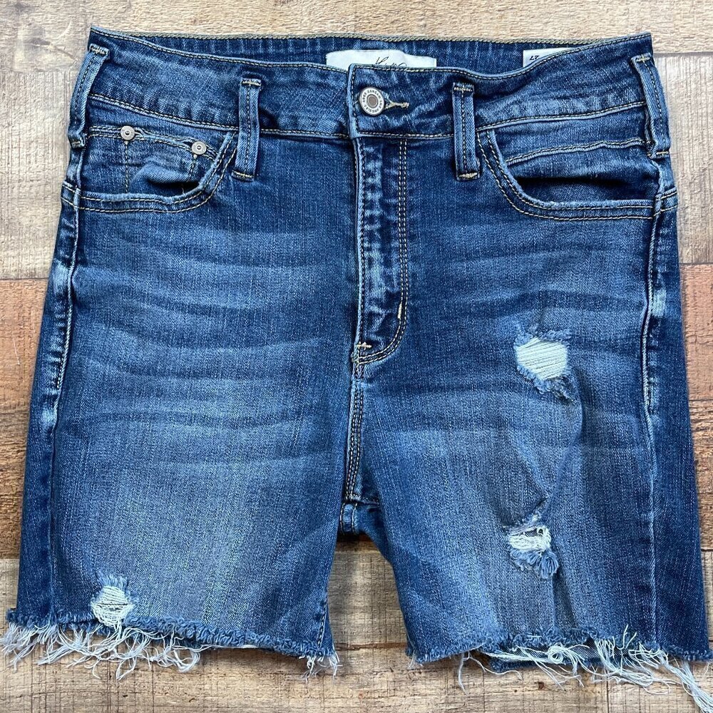 KanCan Distressed Denim/Jean  Shorts size 27